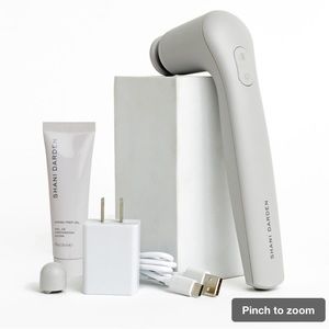 Shani Darden Skin Care
Facial Sculpting Wand